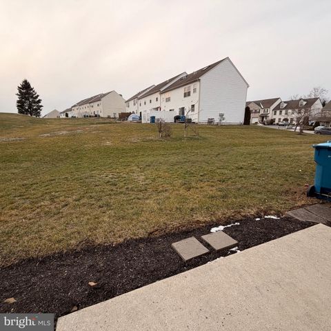 270 BUCKLEY DR, Harrisburg, PA 17112