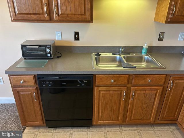 270 BUCKLEY DR, Harrisburg, PA 17112