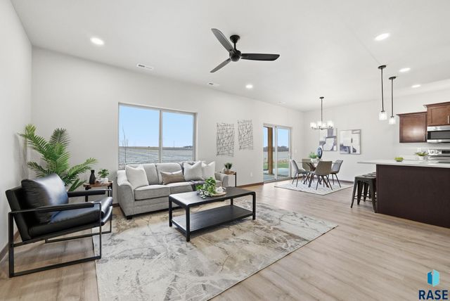 2820 E Hazelnut St Street, Brandon, SD 57005