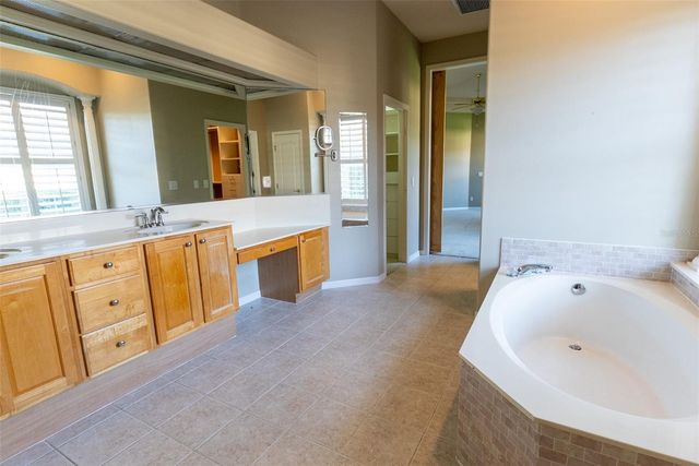 4818 SE 11TH PLACE, Ocala, FL 34471