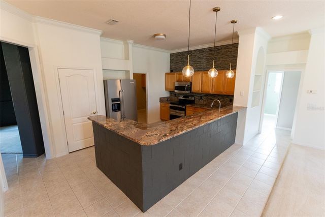4818 SE 11TH PLACE, Ocala, FL 34471