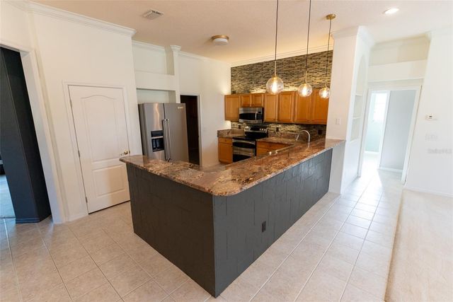 4818 SE 11TH PLACE, Ocala, FL 34471