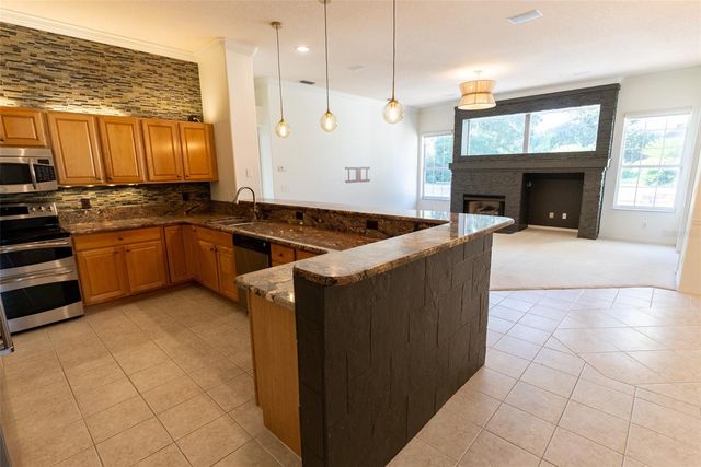 4818 SE 11TH PLACE, Ocala, FL 34471