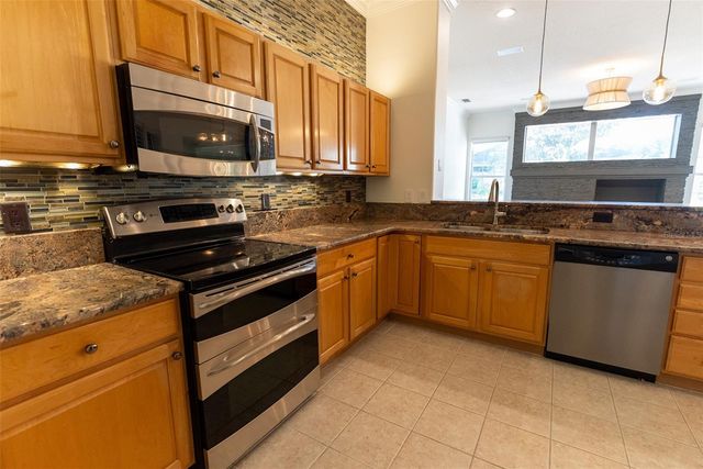4818 SE 11TH PLACE, Ocala, FL 34471