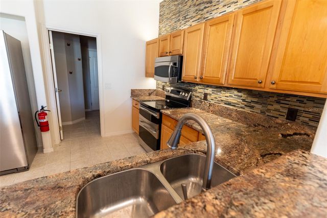 4818 SE 11TH PLACE, Ocala, FL 34471