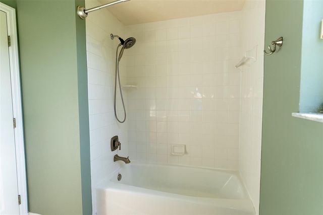 4818 SE 11TH PLACE, Ocala, FL 34471