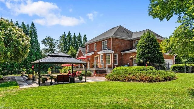 8404 Oakchester Court, Oak Ridge, NC 27310