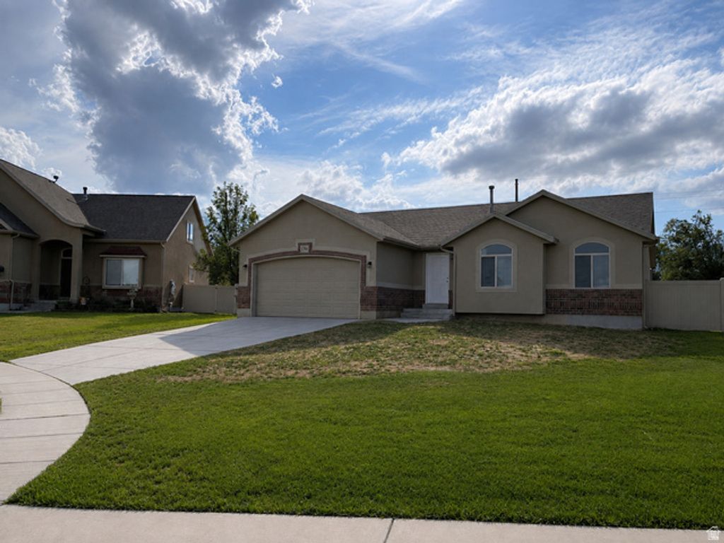 6364 W DILLAN CIR, Herriman, UT 84096 — exterior