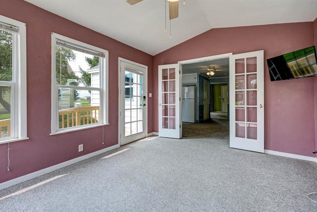W6273 OLD HIGHWAY ROAD, Menasha, WI 54952