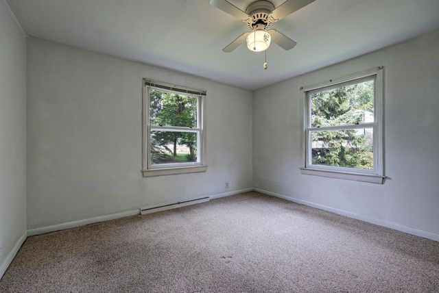 W6273 OLD HIGHWAY ROAD, Menasha, WI 54952