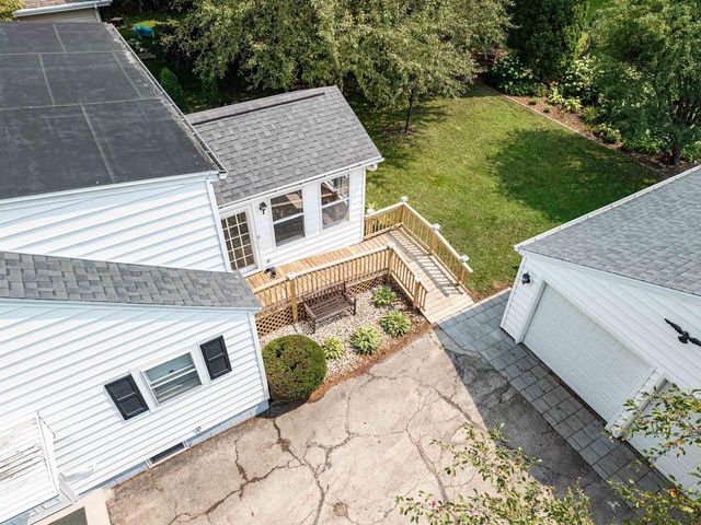 W6273 OLD HIGHWAY ROAD, Menasha, WI 54952