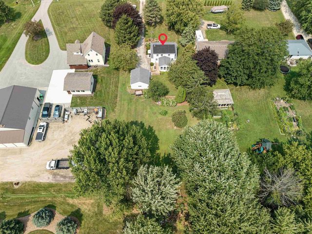 W6273 OLD HIGHWAY ROAD, Menasha, WI 54952