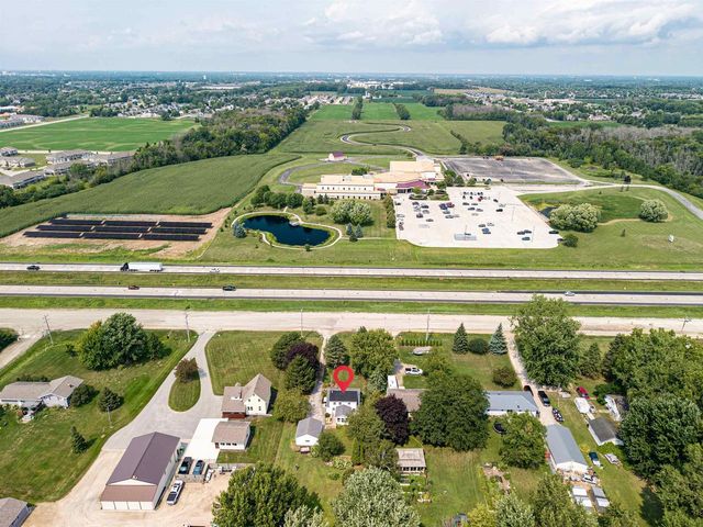 W6273 OLD HIGHWAY ROAD, Menasha, WI 54952