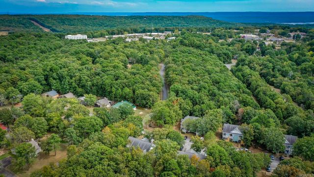 3097 Summerhill Place, Fairfield Bay, AR 72088