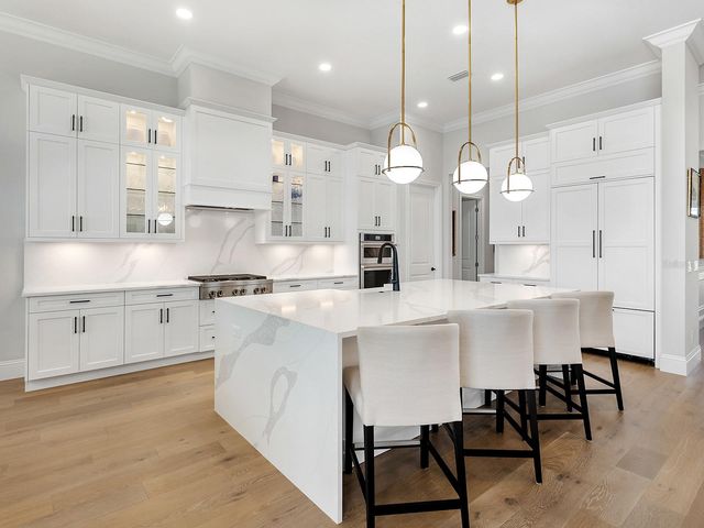 616 BLUE SHELL LOOP, Sarasota, FL 34240