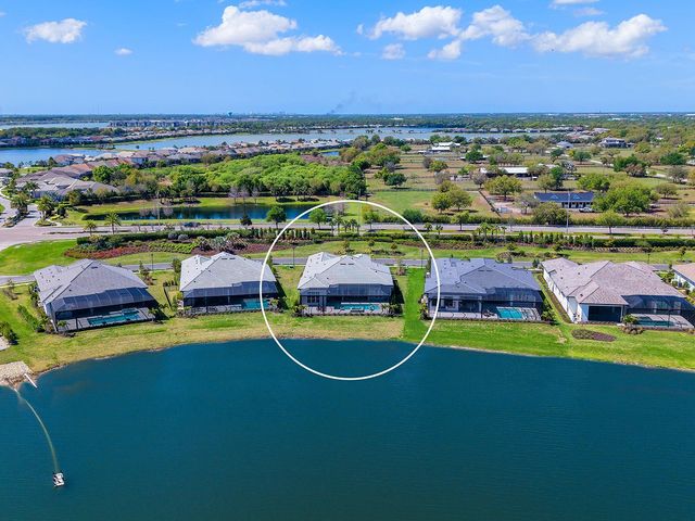 616 BLUE SHELL LOOP, Sarasota, FL 34240