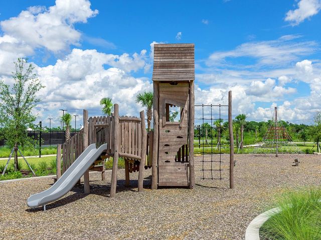 616 BLUE SHELL LOOP, Sarasota, FL 34240