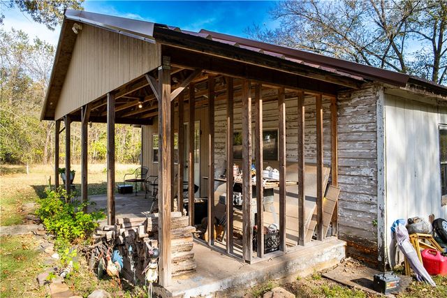 464220 E 888 Road, Stilwell, OK 74960
