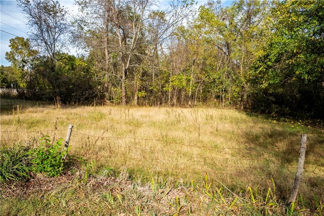 464220 E 888 Road, Stilwell, OK 74960