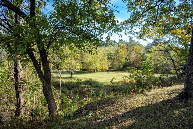 464220 E 888 Road, Stilwell, OK 74960