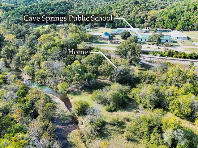 464220 E 888 Road, Stilwell, OK 74960