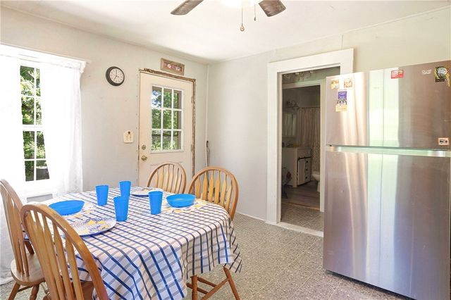 464220 E 888 Road, Stilwell, OK 74960