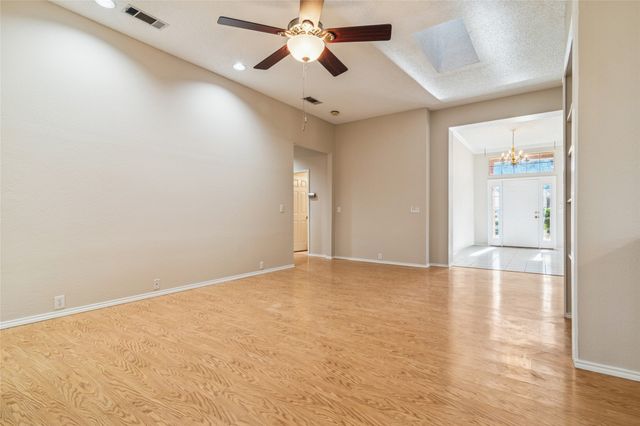 10400 Napa Valley Drive, Frisco, TX 75035