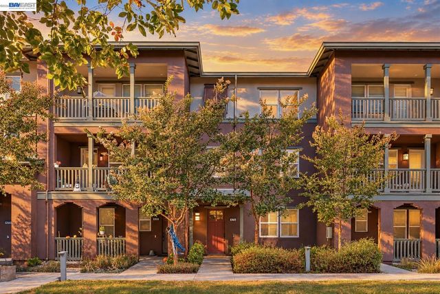 475 Diller St, Alameda, CA 94501