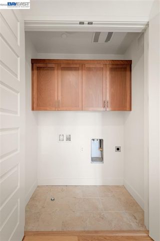 475 Diller St, Alameda, CA 94501
