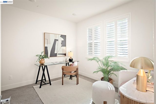 475 Diller St, Alameda, CA 94501