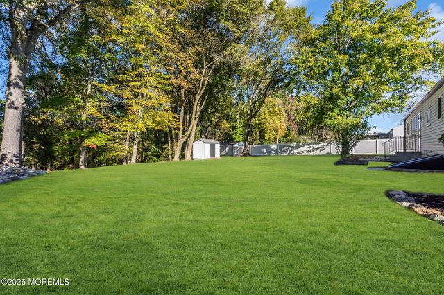 44 Lake Drive, Roosevelt, NJ 08555