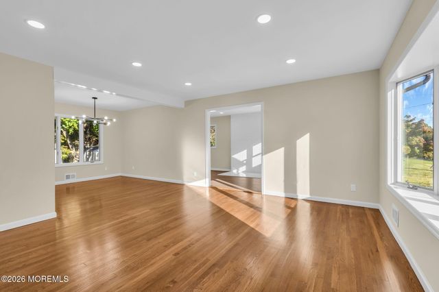 44 Lake Drive, Roosevelt, NJ 08555