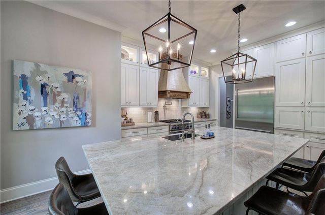 16 Cambridge Way, Cartersville, GA 30121