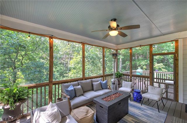 16 Cambridge Way, Cartersville, GA 30121