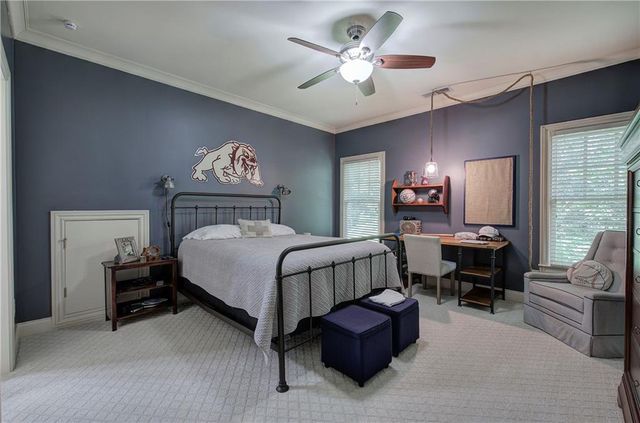 16 Cambridge Way, Cartersville, GA 30121