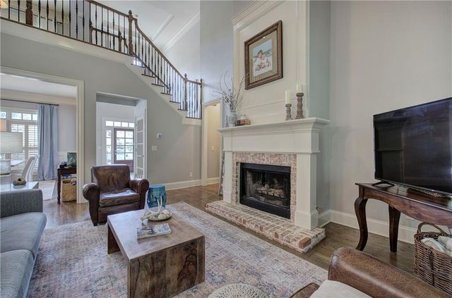 16 Cambridge Way, Cartersville, GA 30121