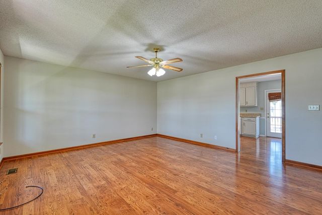 241 Mason Drive, Inman, SC 29349