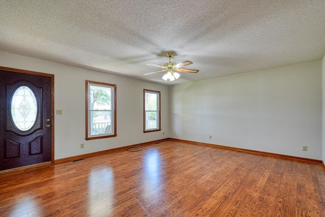 241 Mason Drive, Inman, SC 29349