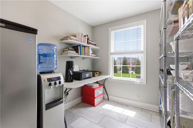 3700 Sandy Hill Rd, Richland, PA 15044