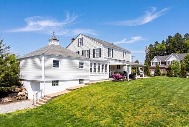 3700 Sandy Hill Rd, Richland, PA 15044