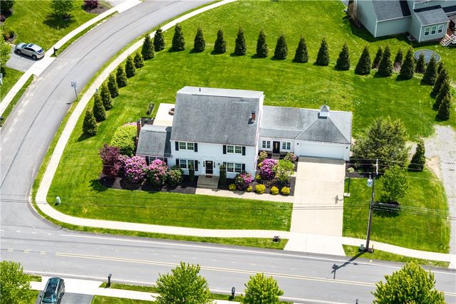 3700 Sandy Hill Rd, Richland, PA 15044