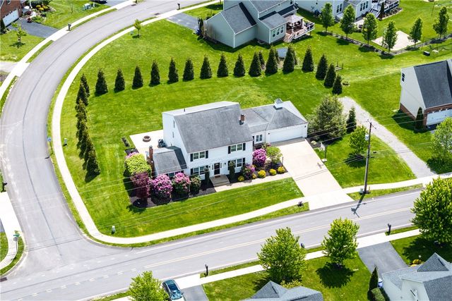 3700 Sandy Hill Rd, Richland, PA 15044
