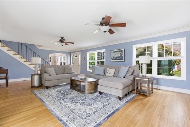 3700 Sandy Hill Rd, Richland, PA 15044