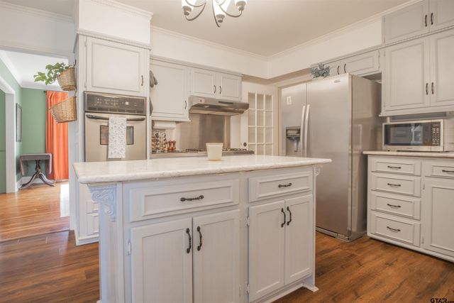 2115 Old Jacksonville Rd., Tyler, TX 75701