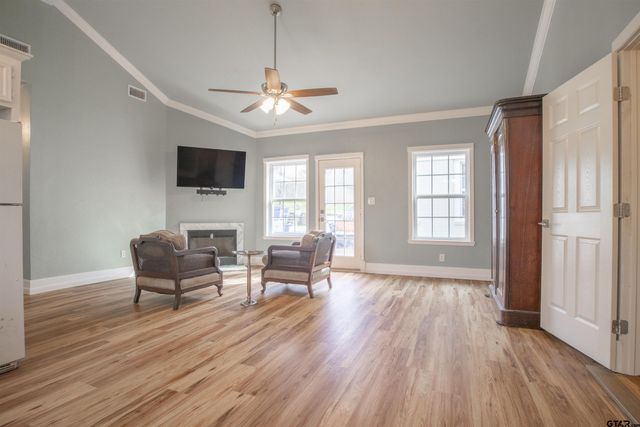 2115 Old Jacksonville Rd., Tyler, TX 75701