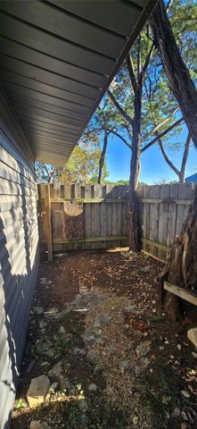 1630 S Chisholm Trail, Granbury, TX 76048