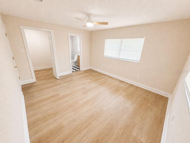 2605 E 17TH AVENUE, Tampa, FL 33605