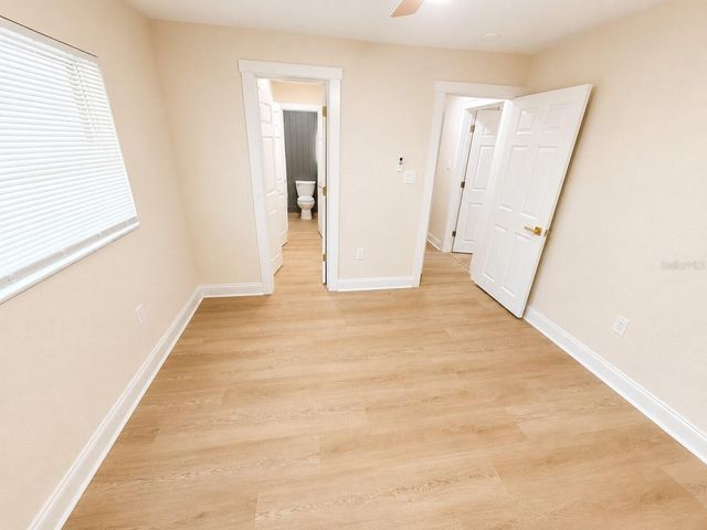 2605 E 17TH AVENUE, Tampa, FL 33605
