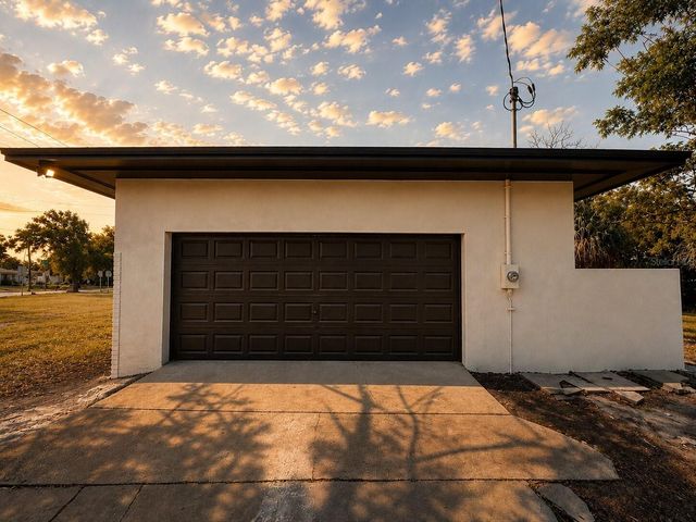 2605 E 17TH AVENUE, Tampa, FL 33605