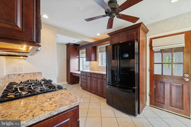 1042 BLYTHE AVE, Drexel Hill, PA 19026